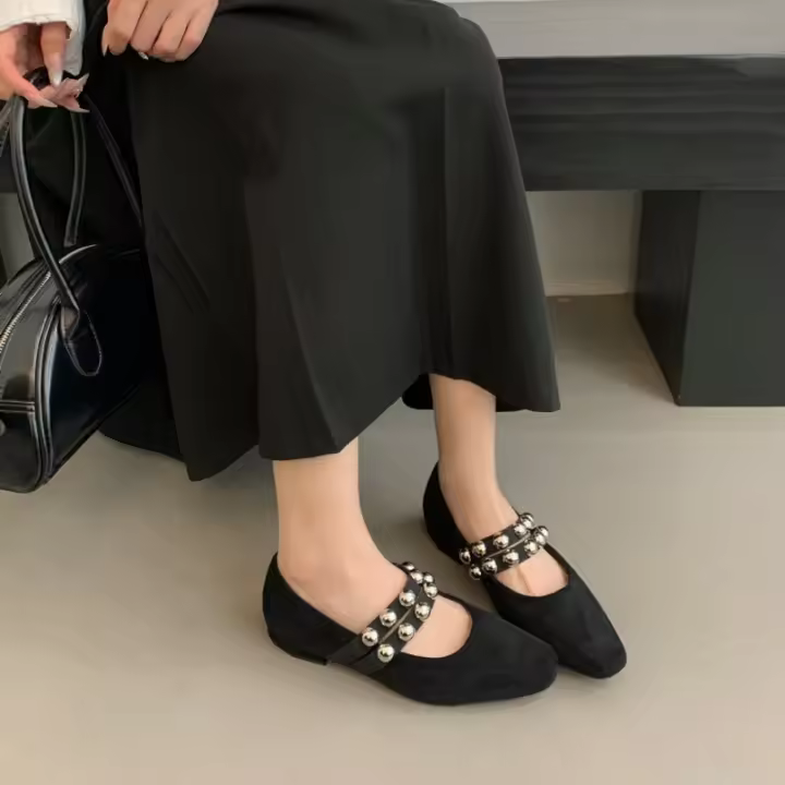Nuevos zapatos franceses Mary Jane para mujer versión coreana diseño sentido moda remache tacón grueso cabeza cuadrada zapatos individuales ladyshoes - 1