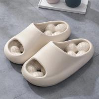 Novedad de verano, zapatillas de masaje para mujer, moda 2025, suela gruesa, zapatillas de playa antideslizantes, sandalias de nube cómodas y suaves, tanto para interior como para casa - details 1