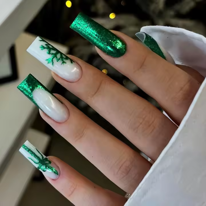Nuevas Uñas Desmontables de Polvo Verde Brillante Estilo Navidad Adhesivo para Uñas de Europa y América 24 Piezas - 1