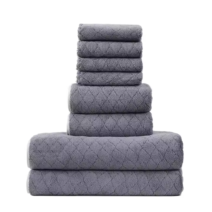 Juego de Toallas Premium de 8 Piezas,Calidad del Hotel, Super Suave y Highly Absorbent - 1