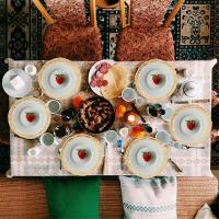 Paquete de 8 soportes para platos de papel de bambú, 10 pulgadas, reutilizables para platos de cena, cestas de papel de mimbre tejidas a mano - details 3