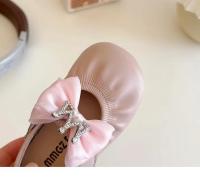 Zapatos de cuero para niñas, calzado de vestir antideslizante, versátil, con fondo suave, estilo coreano, Primavera, 2025 - details 11