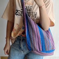 Bolso Cruzado Retro a Rayas Bohemio Diseño de Bloque de Color Vibrante, Correa Fija, Abierto, Gran Capacidad, Duradero Poliéster para Ocasiones Casuales y Festivas - details 5