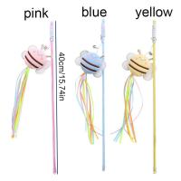 Caña de pescar de abeja pequeña resistente a mordeduras, abeja de peluche, varita colorida para gatos con campana, varita para gatos, juguete interactivo para aliviar el aburrimiento - details 0