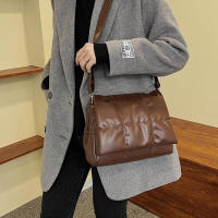 Bolso de hombro de gran capacidad para mujer, bandolera acolchada de diseño de lujo, a la moda, a cuadros, para axila - details 10