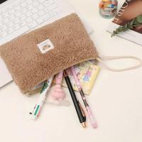 Bolsa de Maquillaje de Oso de Peluche de Alta Capacidad Ideal para Viajes Organizador de Labiales - details 1