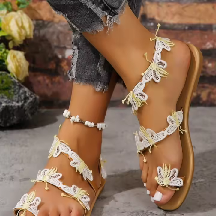 Nuevo jersey, sandalias de mujer de estilo europeo y americano para vacaciones, sandalias ligeras de mariposa de talla grande - 1