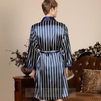 Bata de talla grande 3XL 4XL 5XL para hombre, ropa de dormir, Kimono a rayas azul marino, albornoz con bolsillo, ropa de verano de satén para el hogar, ropa de salón - details 1