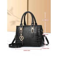 Bolso cuadrado pequeño con estampado de cocodrilo de moda, bolso elegante y con estilo, adecuado para varios ocns Mochila de lujo de alta gama - details 3