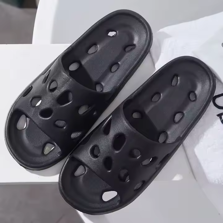 Zapatillas de verano ligeras y cómodas de EVA para el hogar y el baño, zapatillas de estilo para parejas con masaje. - 1