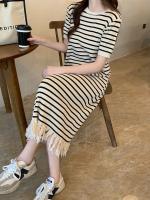 Vestido de punto a rayas de manga corta con borlas francesas para mujer en verano, falda larga fina, de alta gama, elegante y hermosa - details 1