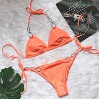 Traje de baño dividido de la correa del color sólido de las mujeres del diamante artificial de los nuevos accesorios del metal atractivo del bikini del día de fiesta - details 17