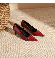 Zapatos de tacón de aguja puntiagudos de charol versátiles clásicos - details 42