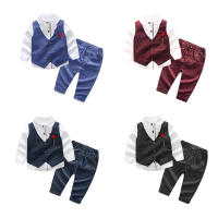 Conjunto de tres piezas de moda infantil para otoño: chaleco, traje formal para niños, cárdigan de manga larga de algodón con boutonniere. - details 0