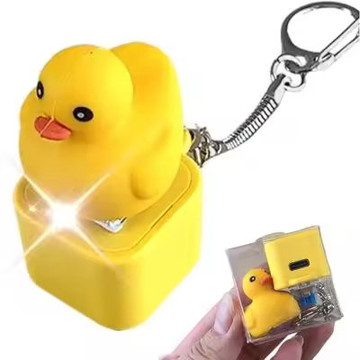 Llavero de pato chirriante y llavero de gato maullando, divertido llavero de sombrero de pato chirriante, llavero de juguete de pato chirriante con botón sensorial recargable por USB - 1