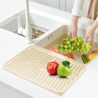 Tapete de silicona resistente al calor para escurrir platos, tamaño grande, con abertura de desagüe inclinada, tapete antideslizante para secar platos de cocina - details 1