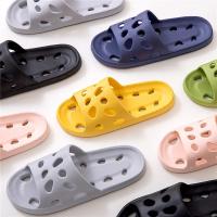 Zapatillas de playa de verano de suela gruesa para hombre, zapatillas antideslizantes de Eva para baño, sandalias para hombre, chanclas de moda para mujer, zapatillas huecas con fugas - details 17
