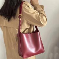 2025 Bolso de mano informal para mujer - Correa de hombro ajustable, diseño acolchado de gran capacidad, sintético negro con cierre magnético y forro de poliéster, perfecto para uso diario, bolso de mano diario |   Bolsa de textura acolchada |   Bolsa con - details 8