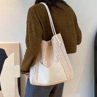 Bolso de mano de punto ahuecado de paja, bolso de hombro hecho a mano de gran capacidad, bolso de playa informal de diseñador para mujer - details 8