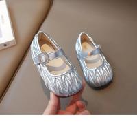 Zapatos de cuero con hebilla cuadrada para niña, calzado de princesa versátil, informal, elegante, primavera y otoño, 2024 - details 3