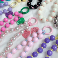 Pulsera coreana con cuentas de corazón de amor para mujer, pulsera colorida y dulce para teléfono, accesorios para iPhone, cordón colgante con cadena antipérdida - details 7
