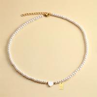Collares con colgante para mujer, 26 letras iniciales, Color dorado, joyería de perlas de imitación, tendencia 2024 - details 4