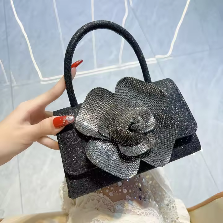 Bolso Messenger de Cuadrado Pequeño con Cadena de Flor Rosa de Diamantes de Imitación Brillantes - 1