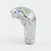 Perilla de cambio de marchas Manual Universal para coche, palanca de cambios moderna Cobra Snake, ojos LED cromados - details 3