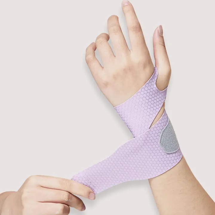 Muñequera de nailon para alivio del túnel carpiano para hombre y mujer, soporte ligero de compresión, protectores de muñeca aptos para mano derecha e izquierda - 1