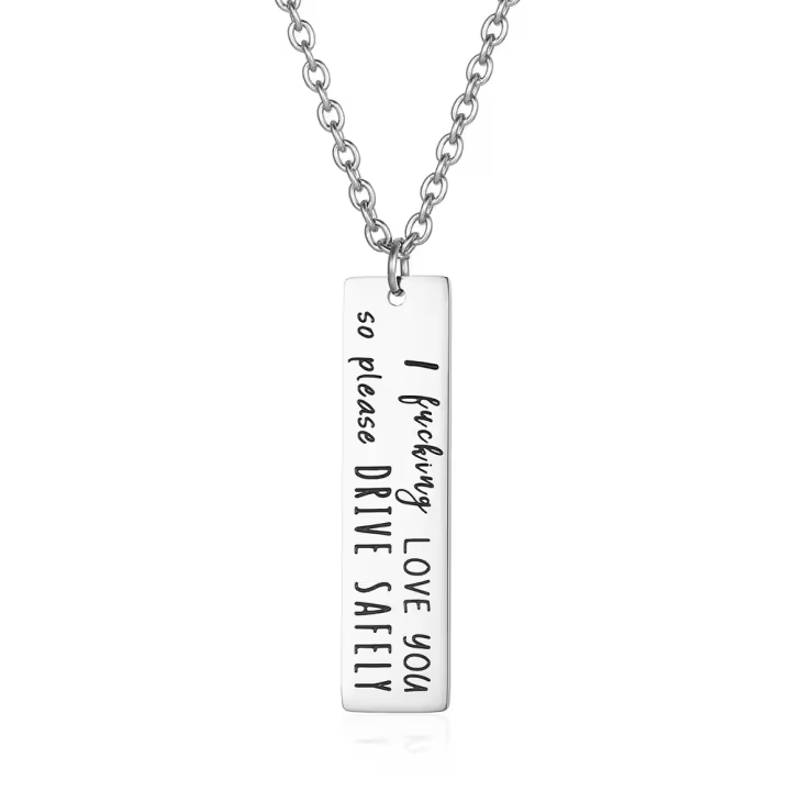 Simple collar inglés personalidad cuadrado marca colgante de nicho titanio acero moda suéter cadena - 1