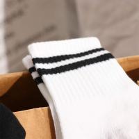 Invierno Harajuku moda deportes Unisex dos barras calcetines femeninos estilo coreano medias de tubo medio medias casuales - details 10