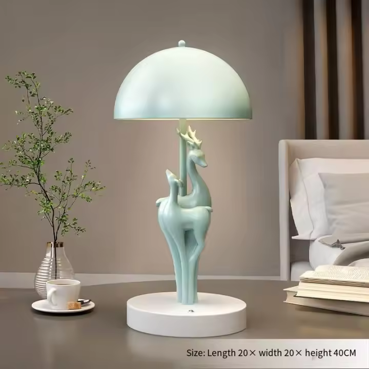 Lámpara de mesa de ciervo de lujo ligero, lámpara nocturna en la cabecera de la cama, decoración del hogar del dormitorio - 1