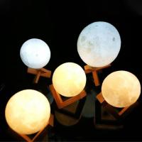 Lámpara de Luna recargable con impresión 3D, Luz LED nocturna, Interruptor táctil creativo, luz de luna para decoración de dormitorio, regalo de cumpleaños - details 1