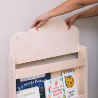 librería montessoriana para niños |   Estantes de 3 Alturas en Madera Natural |   Colocación Frontal de los Libros - details 1
