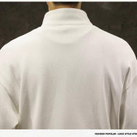 Camisa deportiva informal elegante para hombre, polo holgado con cuello de media cremallera - details 13