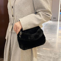 Bolso de mano de felpa con cadena pequeña, bandolera cuadrada de piel sintética, bolso de hombro esponjoso y cálido para compras, Otoño e Invierno - details 5