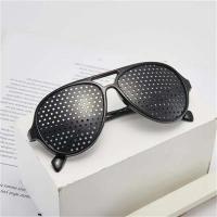 Nuevo Protección ocular para deportes al aire libre My Nail, gafas perforadas negras, gafas de sol con agujeros pequeños - details 1