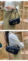 Bolso pequeño, bolso de hombro para mujer, bolso de sillín de moda, bolso mensajero perlado de estilo extranjero versátil. - details 3
