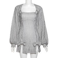Vestido de rayas de cadera delgada de hombro recto con cinturón halter para mujer, nueva línea - details 11