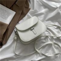 Bolso cruzado de cuero PU para mujer, cartera pequeña de diseñador, semicircular, estilo Retro, a la moda - details 29