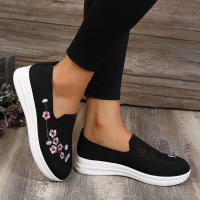 Zapatillas de deporte de malla transpirable para mujer, zapatos cómodos con flores, suaves y sólidos, a la moda, ligeros, 2022 - details 13