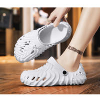 NOVEDAD DE VERANO 2022, zapatos grandes con agujeros para huellas dactilares para parejas, con parte inferior y punta suave, sandalias para hombres - details 12