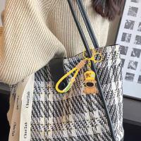 LLavero de perro pequeño de resina, decoración de bolsa antipérdida, colgante de llave de Animal para perro, baratija, llavero de perro de dibujos animados de corazón para niña, regalos pequeños - details 7