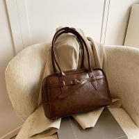 "Bolso bajo brazo mujer 2025" |   Gran capacidad retro |   Estilo Boston almohada. |   Bandolera elegante para oficina y viaje |   Piel sintética premium |   Moda primavera verano |   Correa ajustable |   Compartimentos múltiples |   Envío rápido - details 12