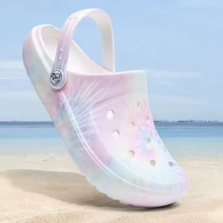 Zapatillas de mujer estilo moderno con patrón tie-dye, zuecos ligeros para jardín, antideslizantes, verano, playa, versátiles, cómodas, de EVA. - 1