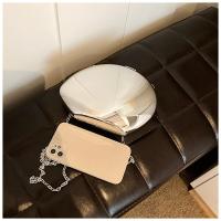 Bolso Concha Acrílica Fiesta Noche, Dorado Plateado Mujer con Bandolera Metal Brillante, Pequeño - details 17