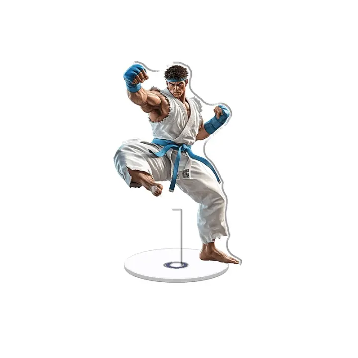 La exhibición acrílica giratoria presenta a Kaczmerka de Street Fighter 6 con un traje de karate blanco y azul demostrando un patada alta con exquisitos detalles. - 1