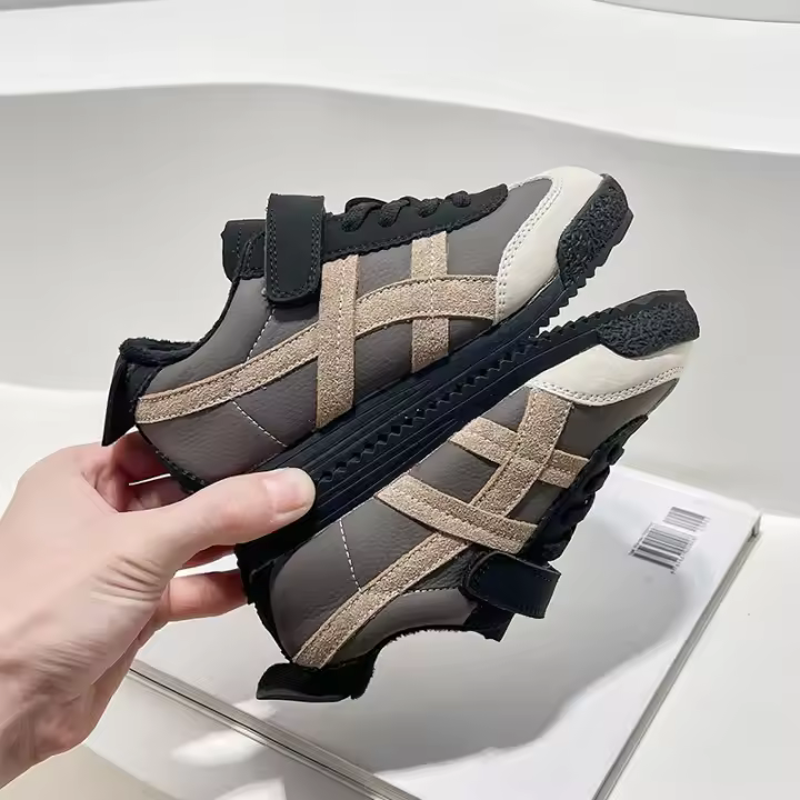 Zapatillas deportivas de cuero de terciopelo, zapatos de entrenamiento alemanes, zapatos Forrest Gump, zapatos de bebé - 1