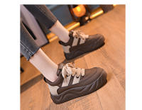 Nuevos zapatos de pan con suela gruesa, deportivos y de ocio, zapatos de tabla versátiles de moda para aumentar la altura - details 10