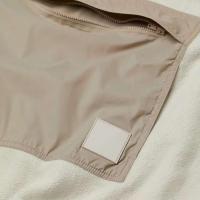 Sudadera extragrande Decheng OEM con bolsillo grande con cremallera, jersey Sherpa ligero con hombros adornados en marrón - details 5